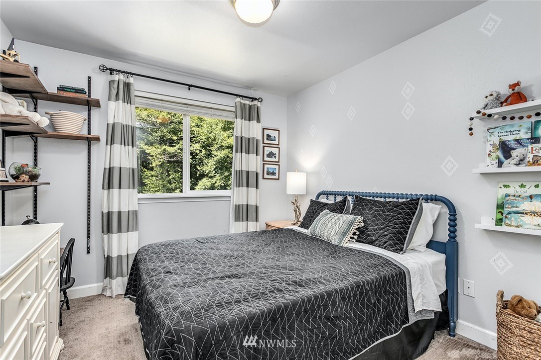 950 Retsil Road Southeast Port Orchard, WA 98366 - Photo 18 of 27 Gallery Image 18