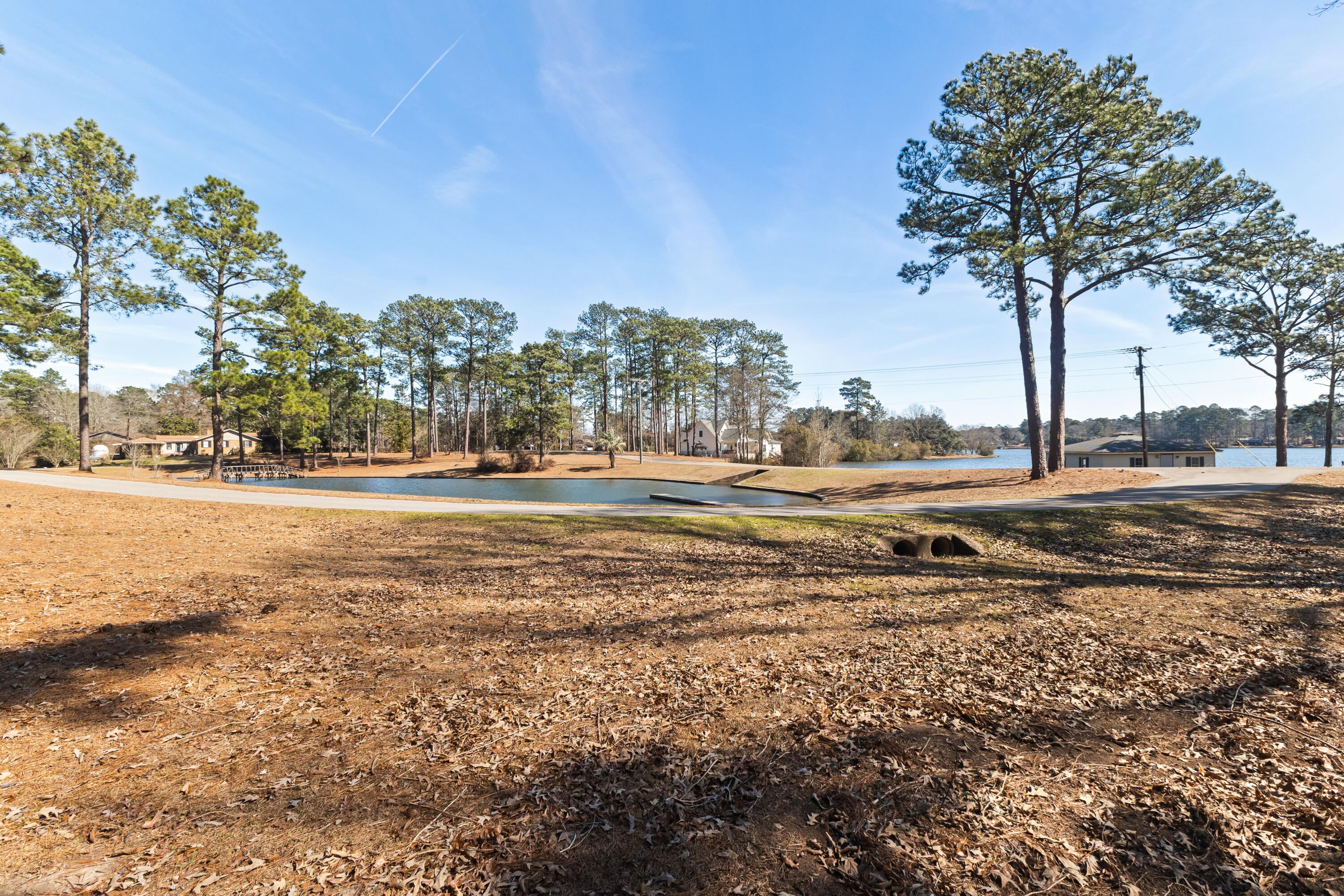 269 West Lake Road Hattiesburg, MS 39402 - Photo 86 of 114 Gallery Image 86