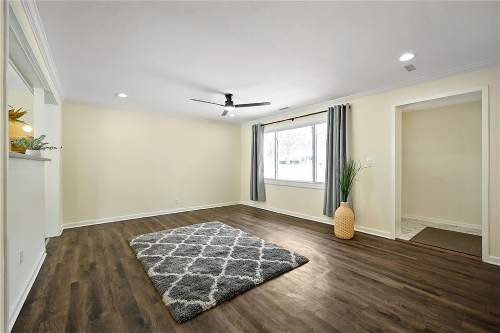 7601 High Grove Road Grandview, MO 64030 - Photo 11 of 21