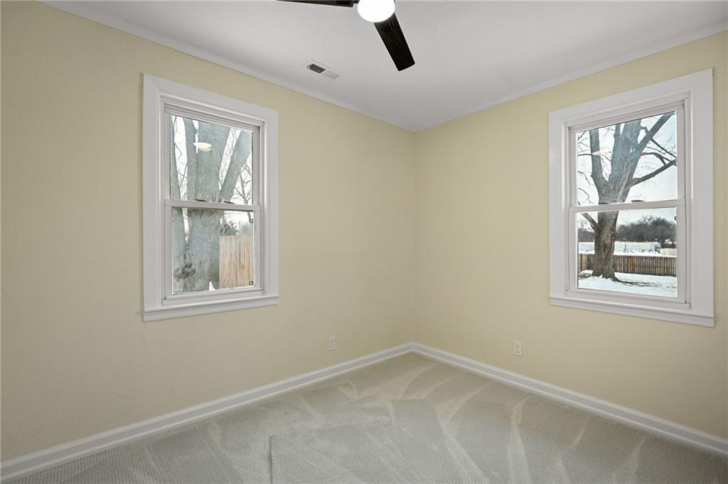 7601 High Grove Road Grandview, MO 64030 - Photo 18 of 21