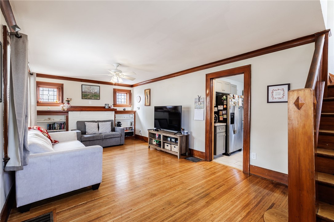 115 Allandale Avenue Rochester, NY 14610 - Photo 3 of 18