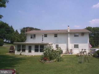 2700 Moselem Spring Road Fleetwood, PA 19522 - Photo 2 of 5 Gallery Image 2