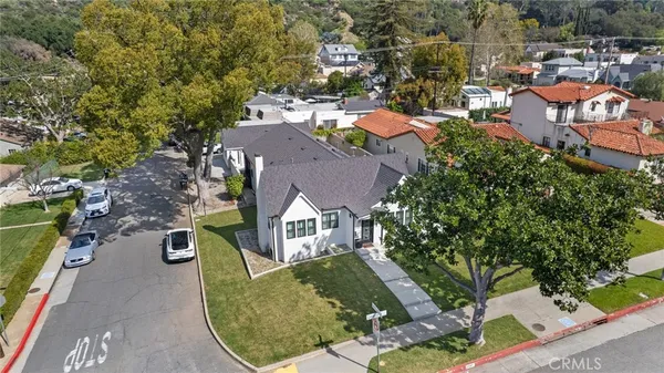 $2,395,000 | 2101 East Glenoaks Boulevard, Glendale, CA 91206