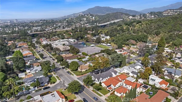 $2,395,000 | 2101 East Glenoaks Boulevard, Glendale, CA 91206