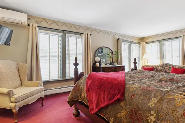 $1,500,000 | 67 Pleasant View Road, Bradford, NH 03221