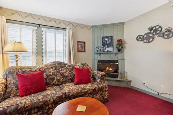 $1,500,000 | 67 Pleasant View Road, Bradford, NH 03221