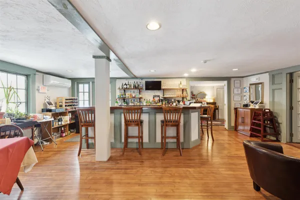 $1,500,000 | 67 Pleasant View Road, Bradford, NH 03221