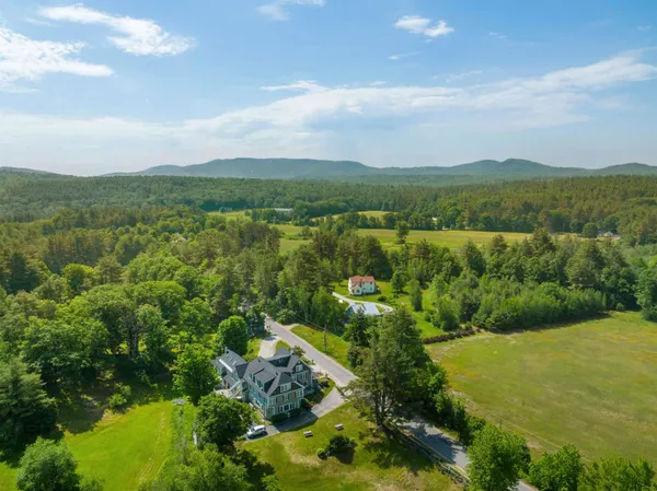 $1,500,000 | 67 Pleasant View Road, Bradford, NH 03221