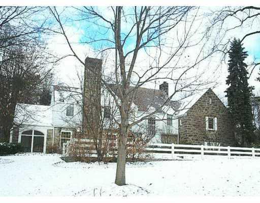103 Hawthorne Road Fox Chapel, PA 15238 - Photo 1 of 1 Gallery Image 1