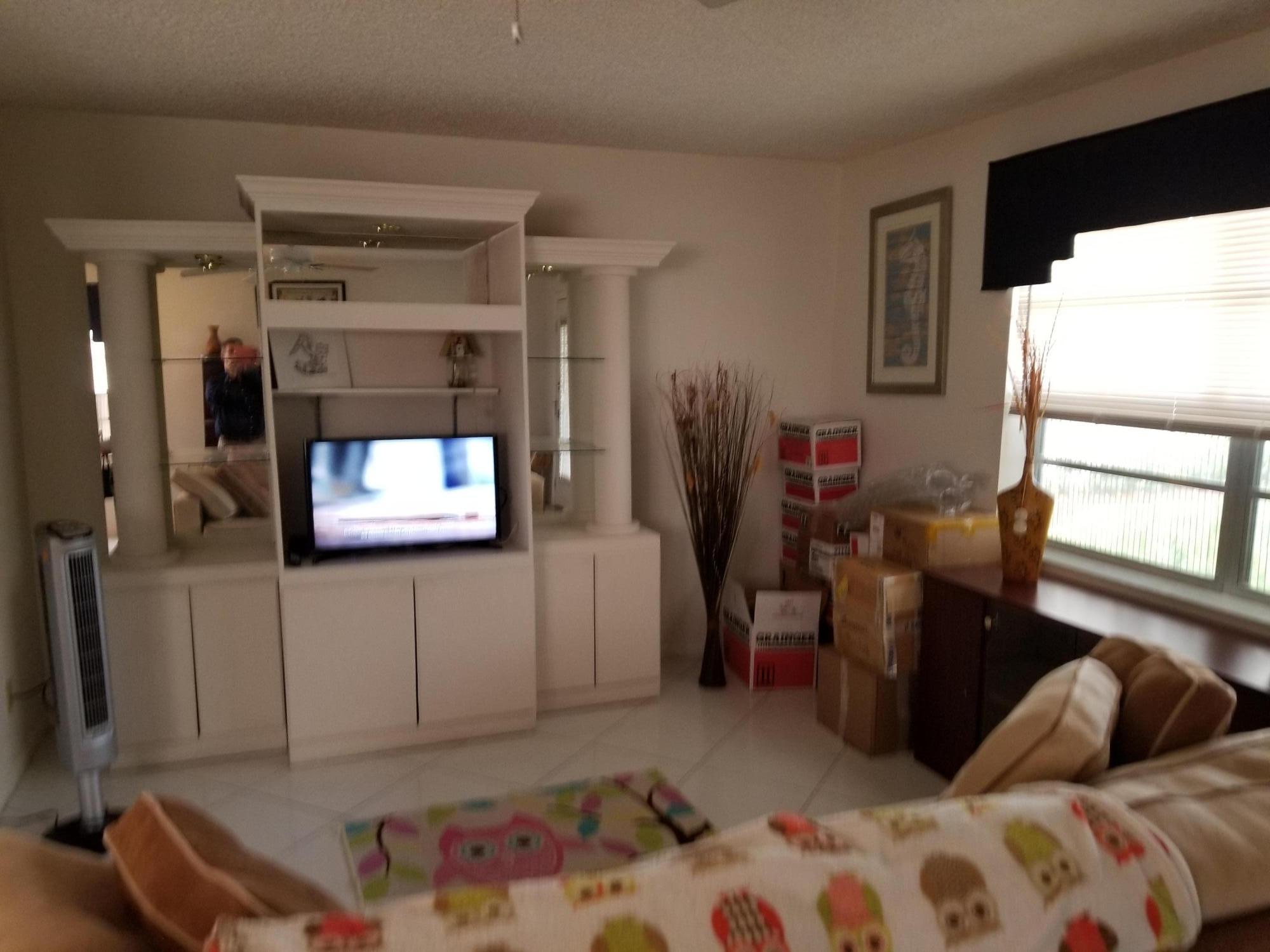 930 Normandy Trail Delray Beach, FL 33484 - Photo 3 of 12 20200303_155721