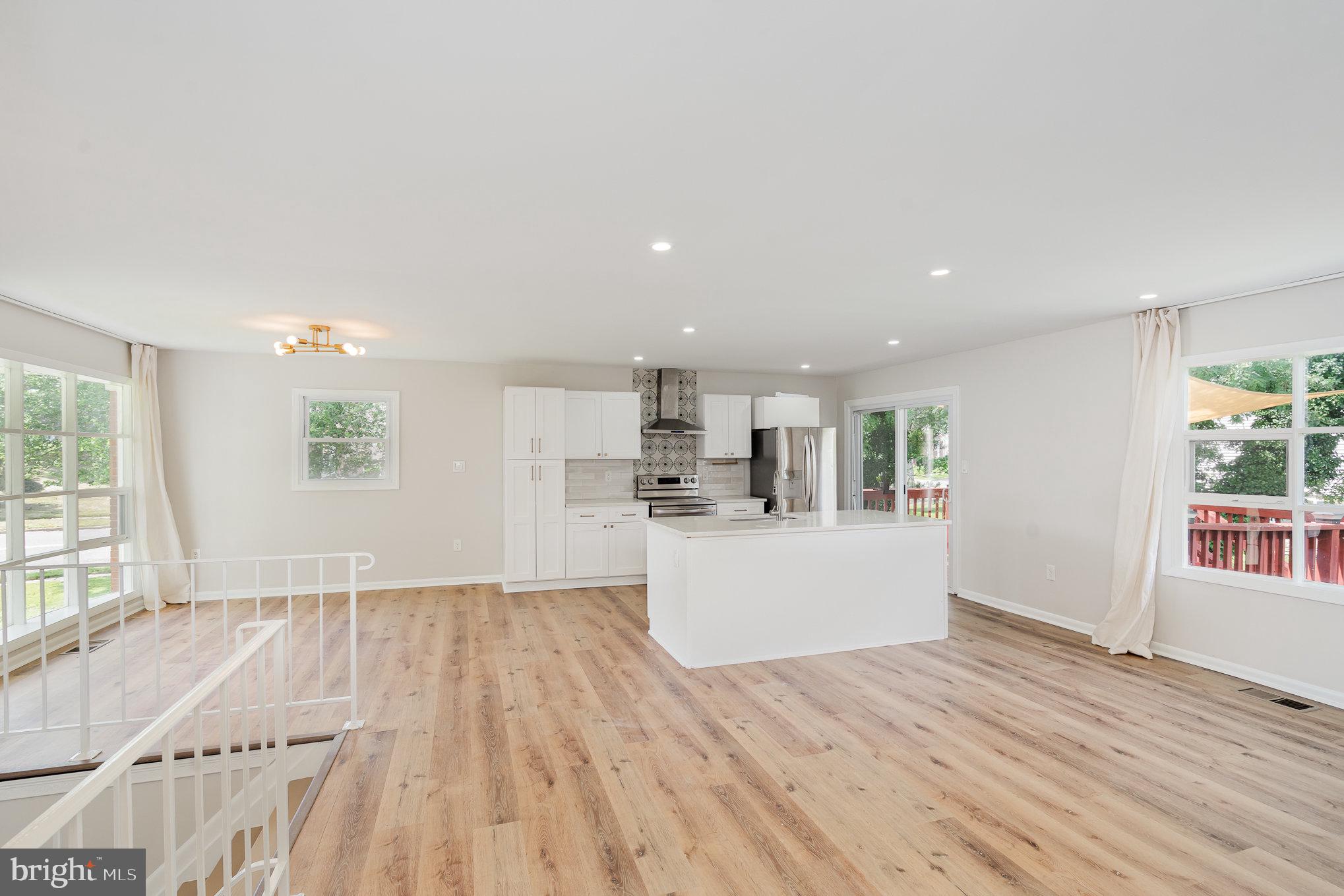 9526 Fort Foote Road Fort Washington, MD 20744 - Photo 7 of 31