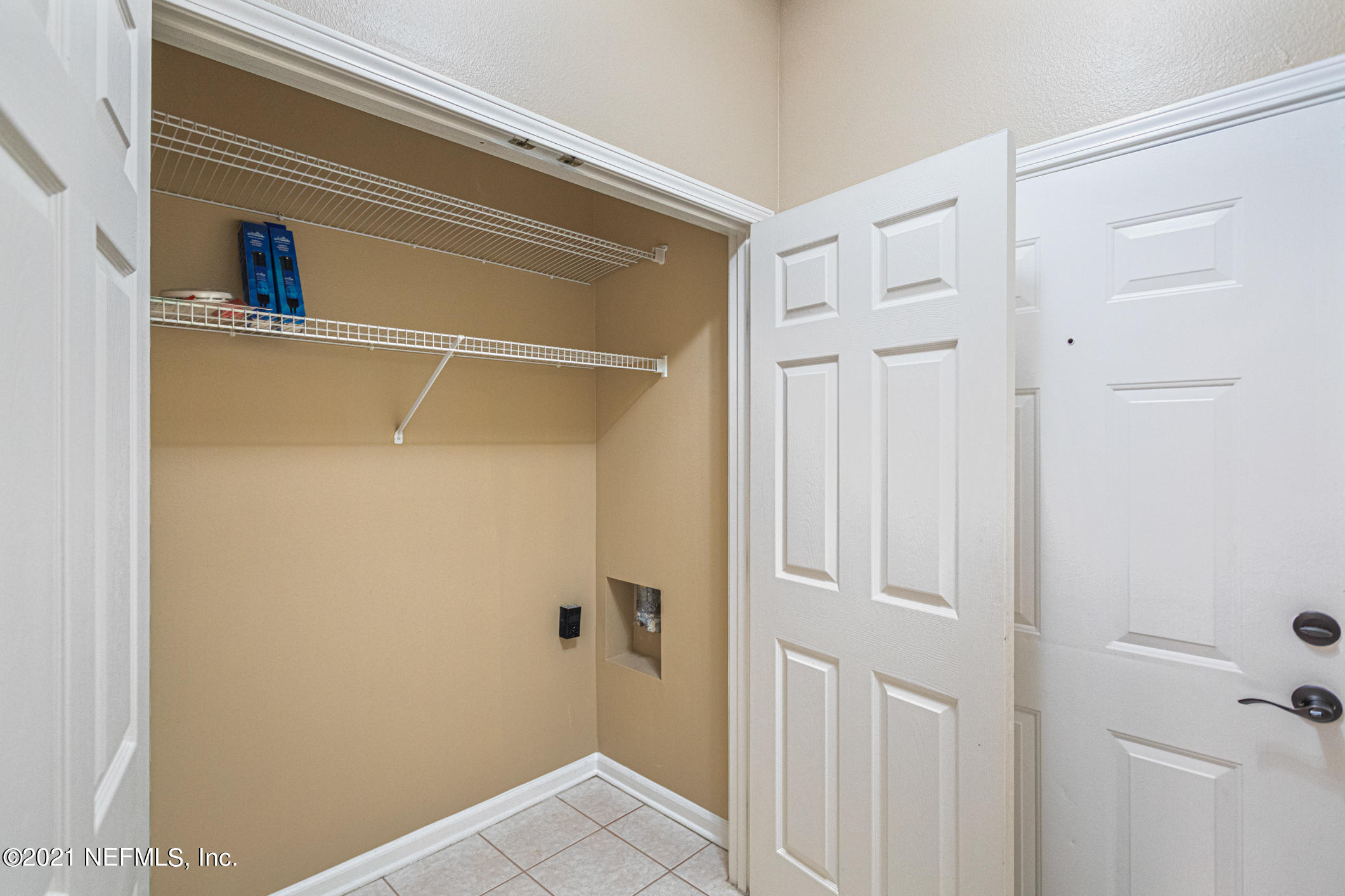 10550 Baymeadows Road, Unit 129 Jacksonville, FL 32256 - Photo 6 of 36 Closet