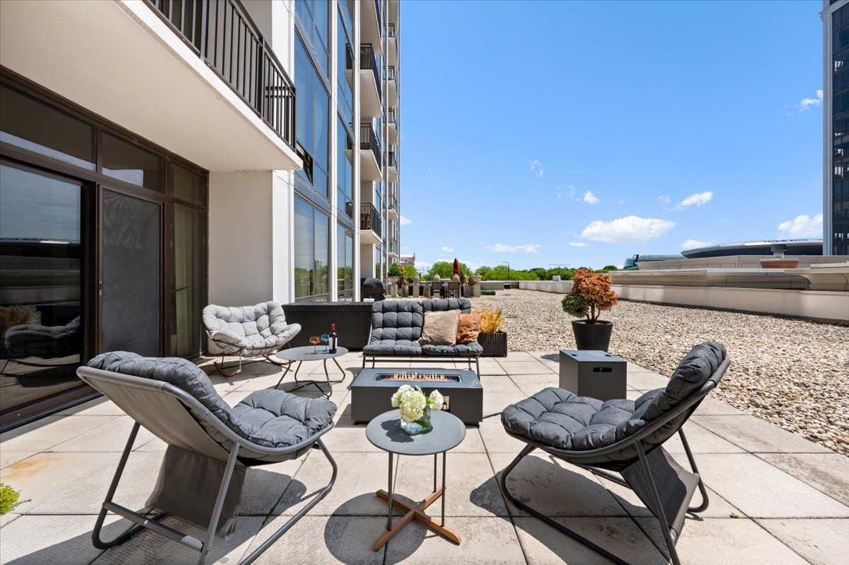 233 East 13th Street, Unit 508 Chicago, IL 60605 - Photo 19 of 27