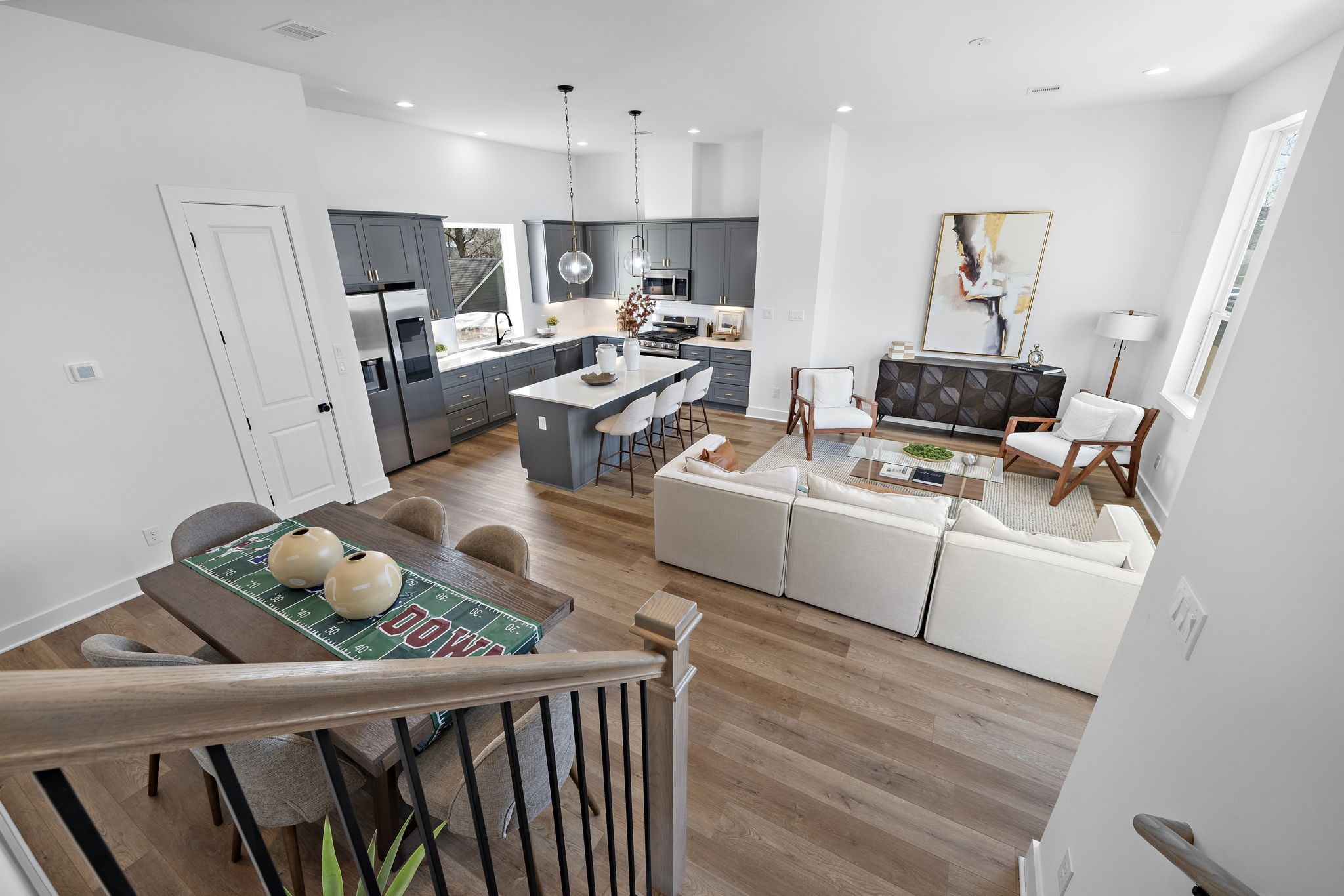 835 Elkhart Street, Unit E Houston, TX 77091 - Photo 17 of 34 Dining, Living, Kitchen