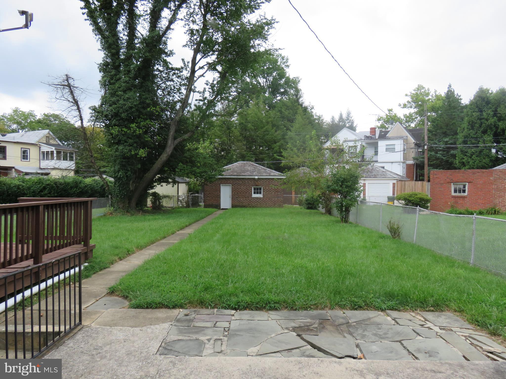 4803 Coleherne Road Baltimore, MD 21229 - Photo 29 of 30 Exterior (Rear)