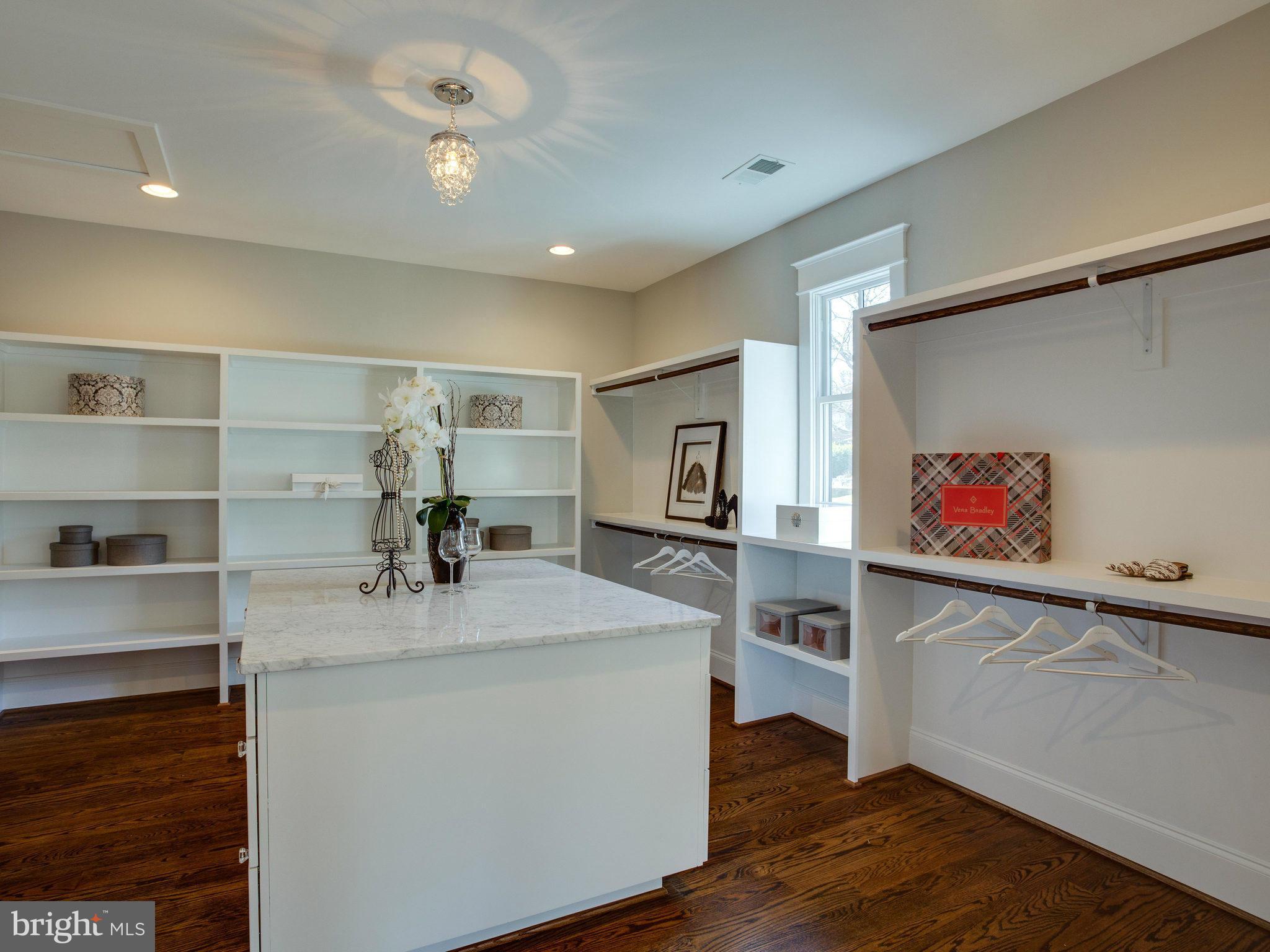 4625 41st Street North McLean, VA 22101 - Photo 20 of 30 Bedroom (Master)