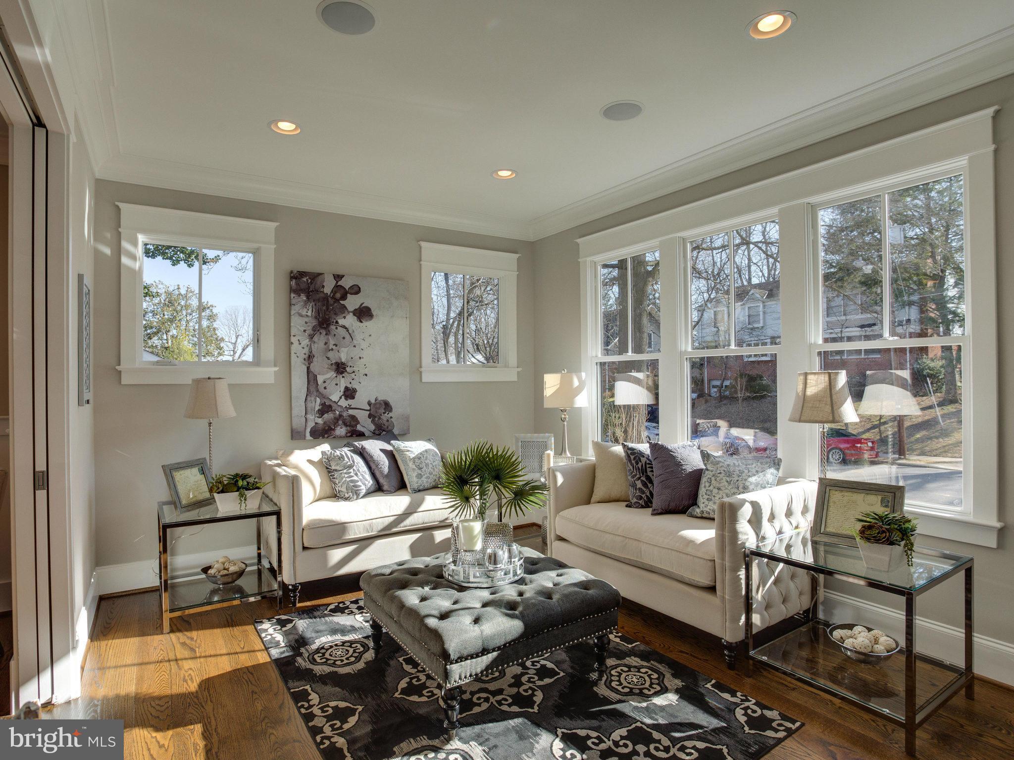 4625 41st Street North McLean, VA 22101 - Photo 4 of 30 Interior (General)