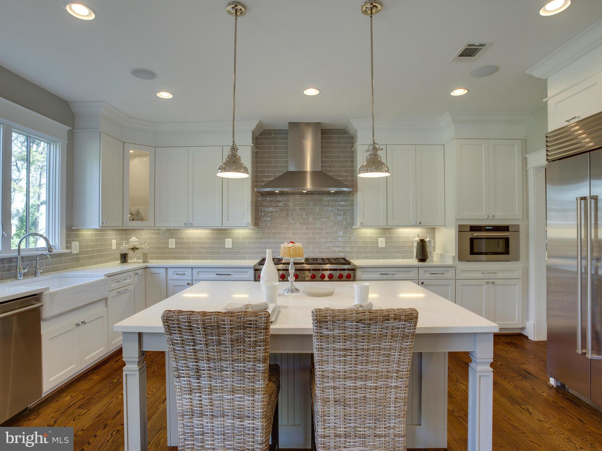 4625 41st Street North McLean, VA 22101 - Photo 10 of 30 Kitchen