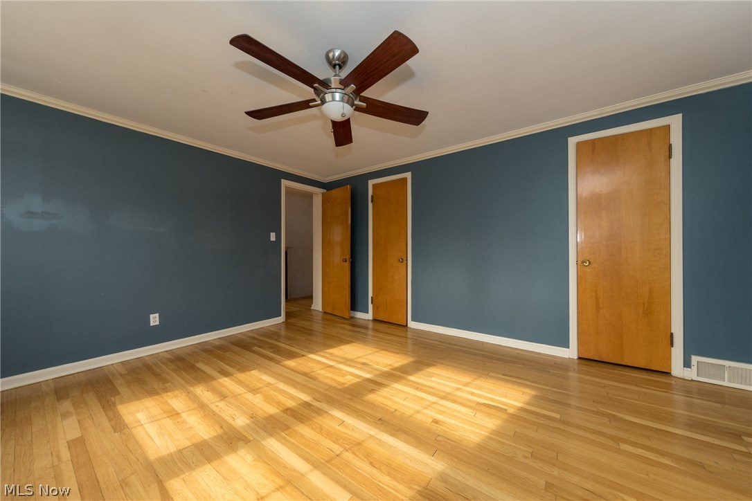 2369 Charney Road Cleveland, OH 44118 - Photo 17 of 33