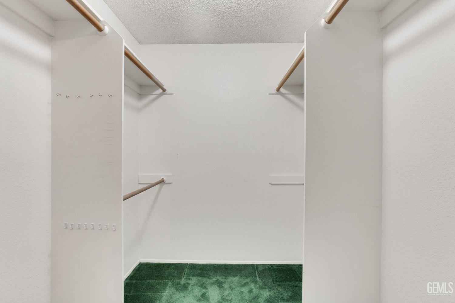 Undisclosed Address Bakersfield, CA 93311 - Photo 26 of 44 a view of small space