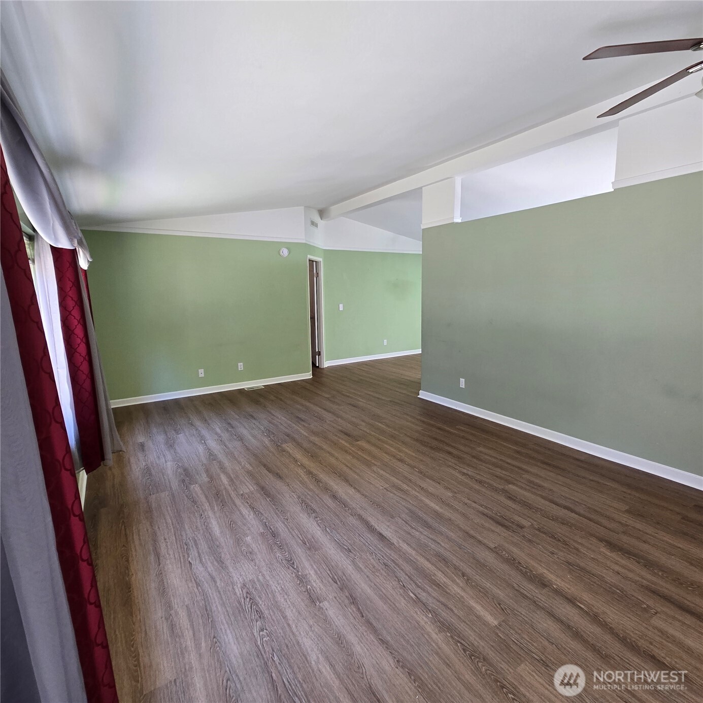 29031 Falkner Road Northeast Poulsbo, WA 98370 - Photo 8 of 15