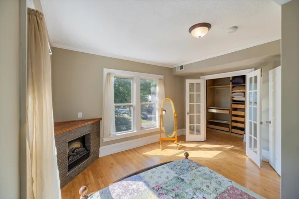 $499,000 | 1001 26th Avenue Northeast, Minneapolis, MN 55418