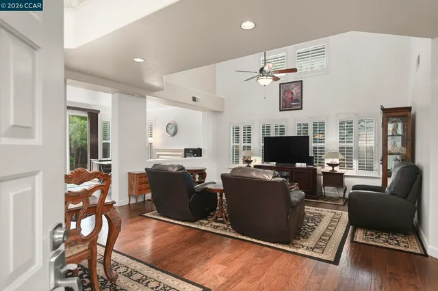 $912,000 | 415 Orchard View Avenue, Martinez, CA 94553