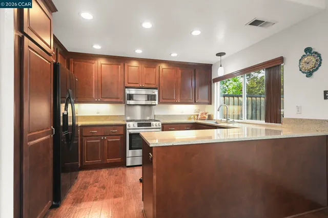 $912,000 | 415 Orchard View Avenue, Martinez, CA 94553