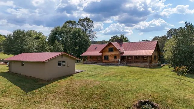 $625,000 | 388 Patty Road, Benton, TN 37307