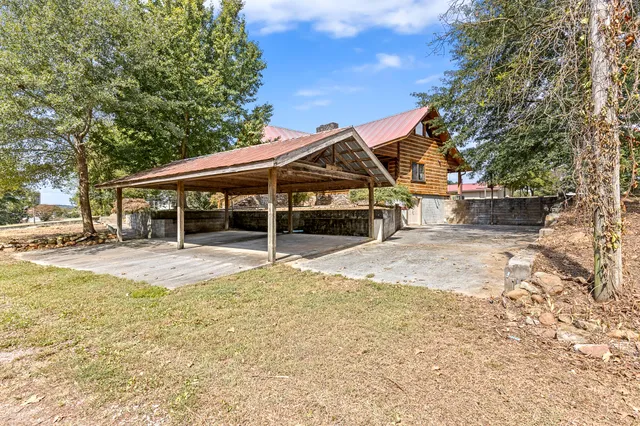 $625,000 | 388 Patty Road, Benton, TN 37307