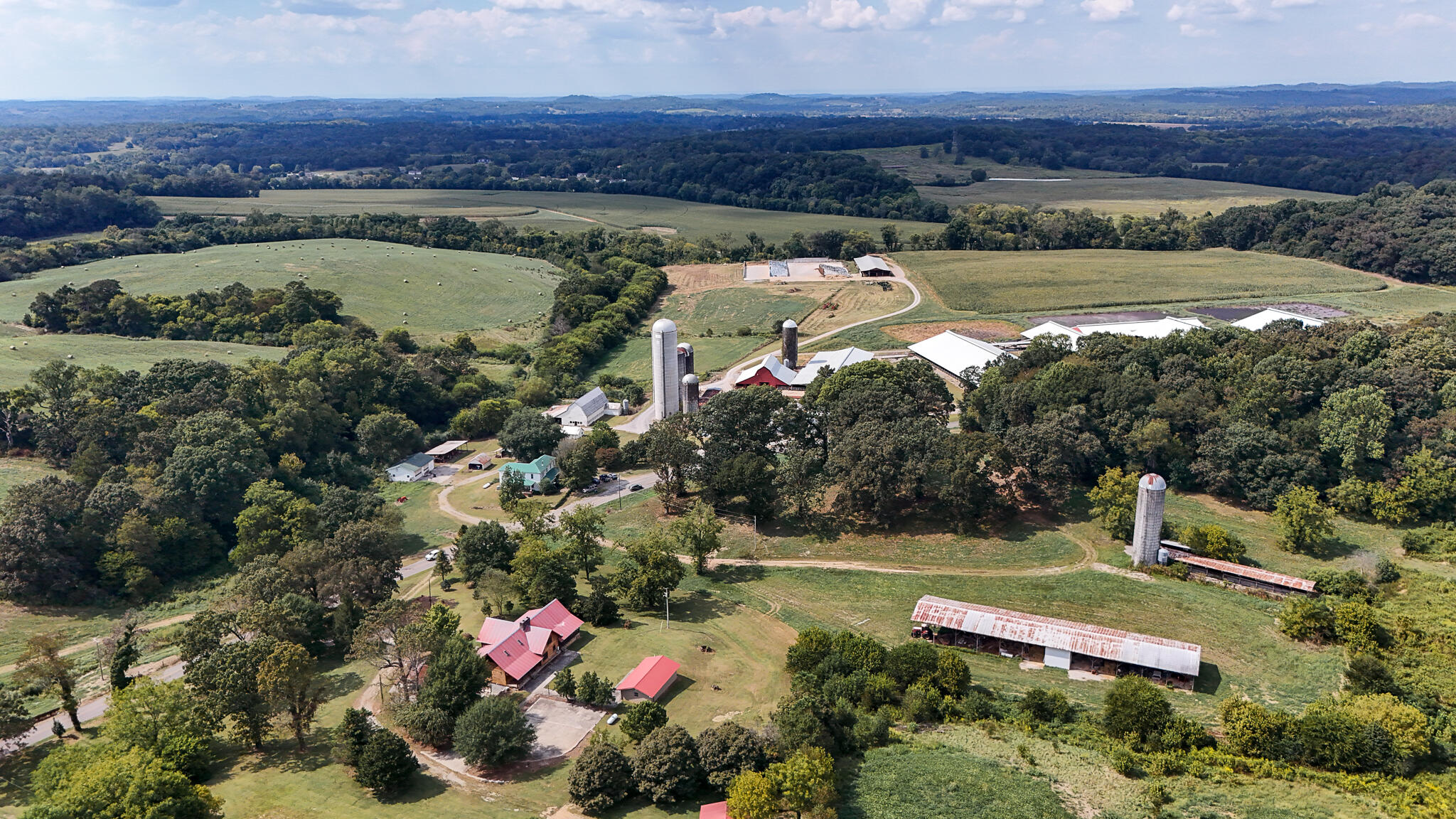 388 Patty Road Benton, TN 37307 - Photo 76 of 90 pattydrone-14