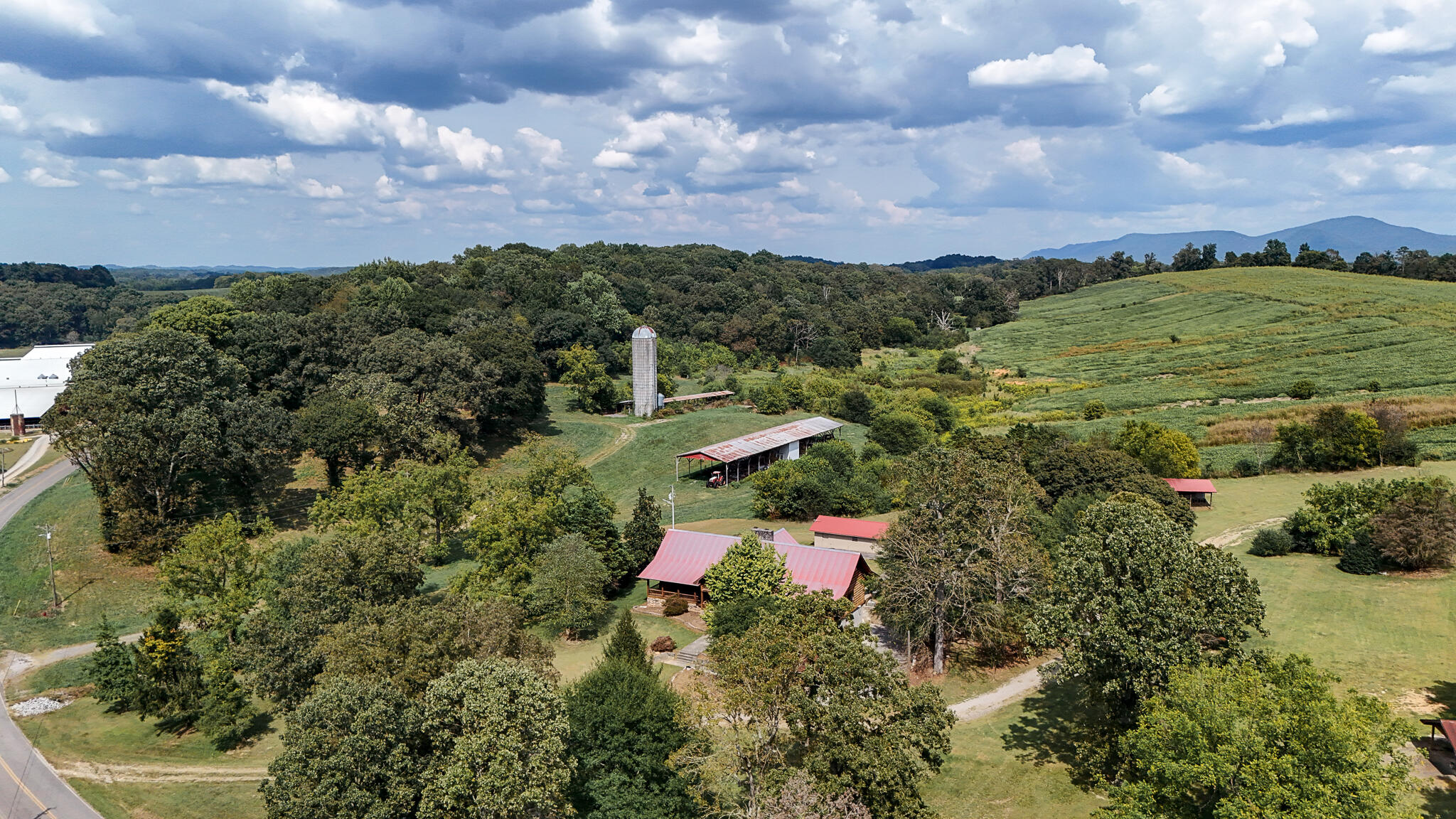 388 Patty Road Benton, TN 37307 - Photo 78 of 90 pattydrone-16