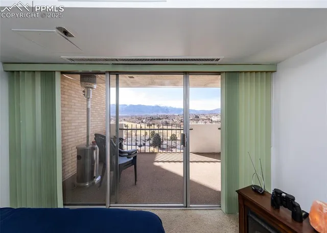 $150,000 | 411 Lakewood Circle, Unit A1204, Colorado Springs, CO 80910