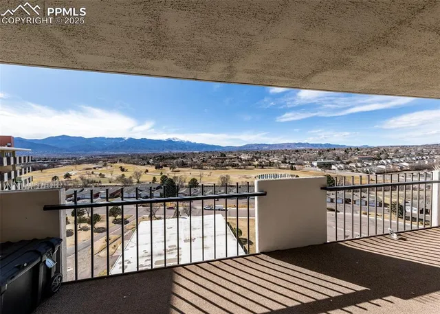 $150,000 | 411 Lakewood Circle, Unit A1204, Colorado Springs, CO 80910