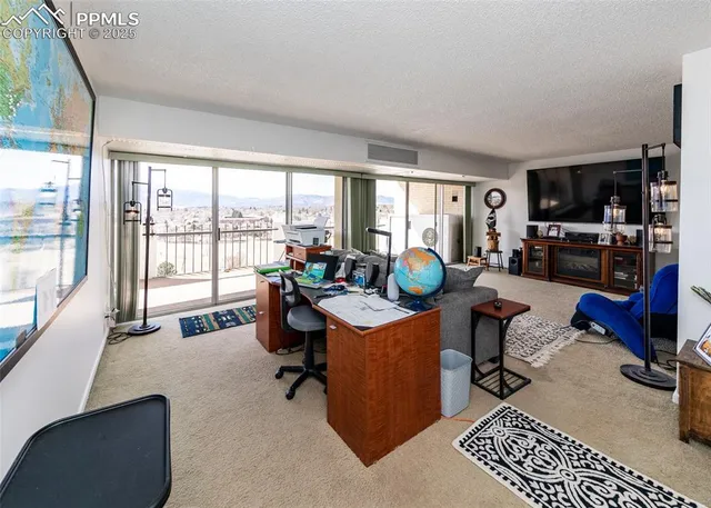 $150,000 | 411 Lakewood Circle, Unit A1204, Colorado Springs, CO 80910