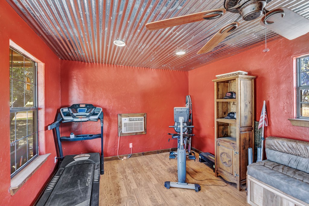 5016 Old Harper Road Fredericksburg, TX 78624 - Photo 21 of 26 Gallery Image 21