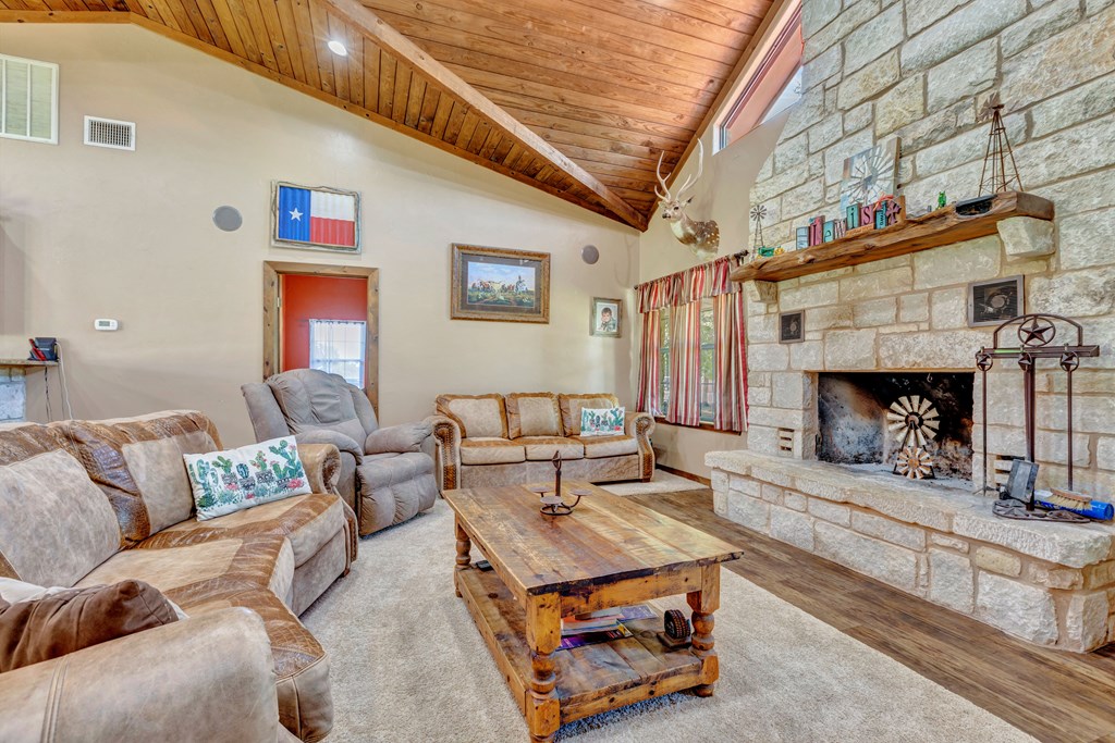 5016 Old Harper Road Fredericksburg, TX 78624 - Photo 8 of 26 Gallery Image 8