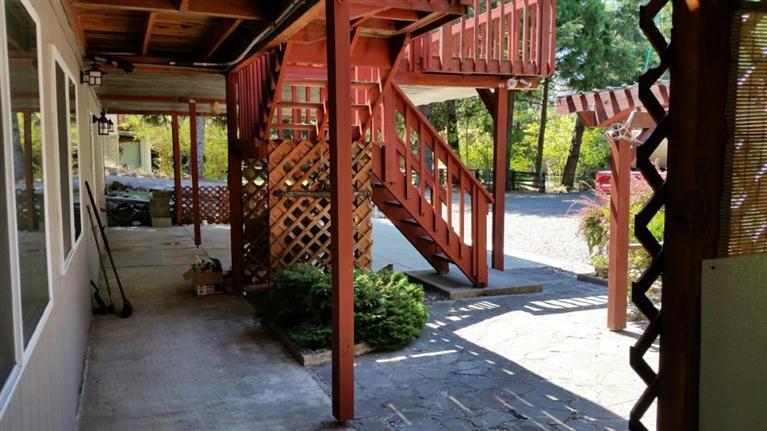 579 Old Ferry Road Shady Cove, OR 97539 - Photo 26 of 26 More storage area under the deck.