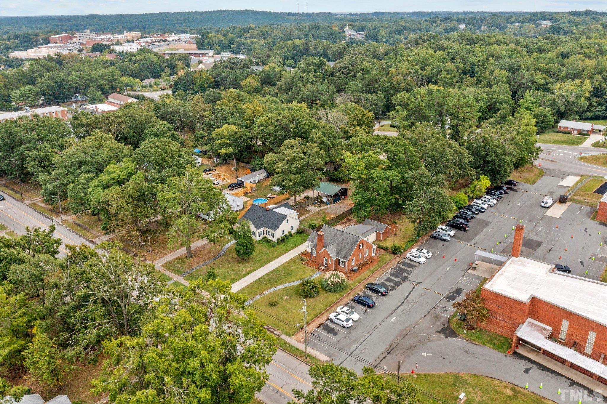 340 South Morgan Street Roxboro, NC 27573 - Photo 27 of 28