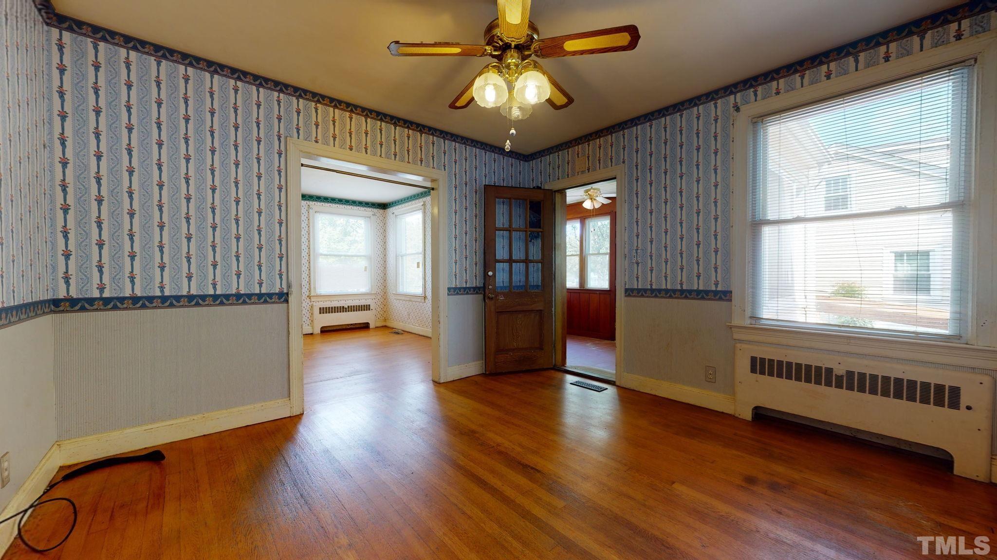 340 South Morgan Street Roxboro, NC 27573 - Photo 8 of 28