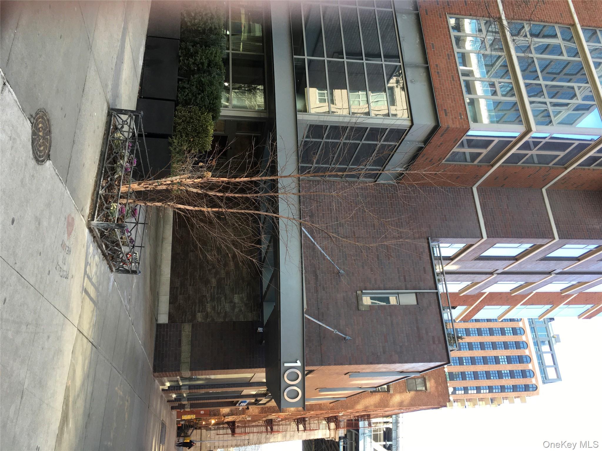 100 Jay Street, Unit 28B Brooklyn, NY 11201 - Photo 3 of 47 a front view of a building