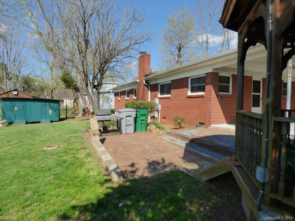 5215 Manning Road Charlotte, NC 28269 - Photo 15 of 19 Gallery Image 15