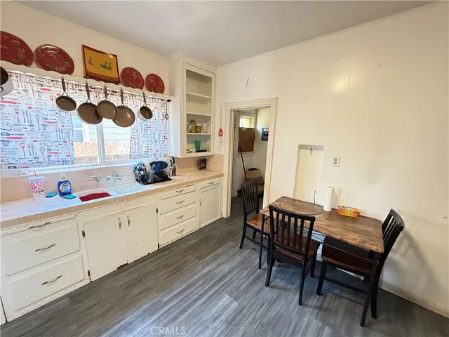 $744,900 | 620 West 8th Street, San Pedro, CA 90731