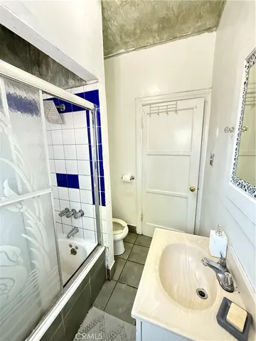 $744,900 | 620 West 8th Street, San Pedro, CA 90731