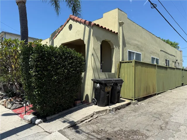 $744,900 | 620 West 8th Street, San Pedro, CA 90731