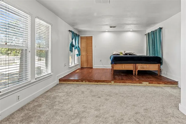 $2,400 | 1032 Forgotten Lane, Alvarado, TX 76009