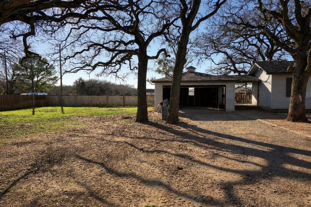 1032 Forgotten Lane Alvarado, TX 76009 - Photo 2 of 23