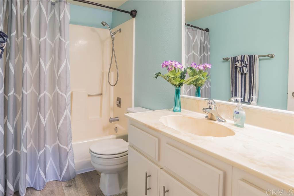 4228 Vista Del Rio Way, Unit 6 Oceanside, CA 92057 - Photo 20 of 25 Gallery Image 20