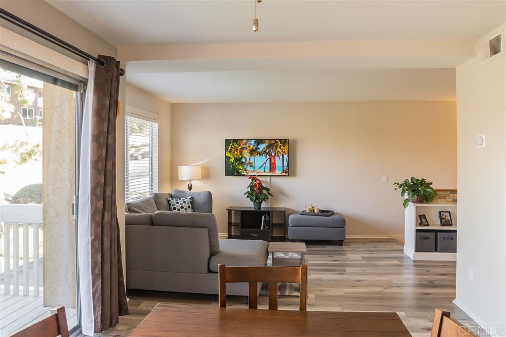 4228 Vista Del Rio Way, Unit 6 Oceanside, CA 92057 - Photo 9 of 25 Gallery Image 9
