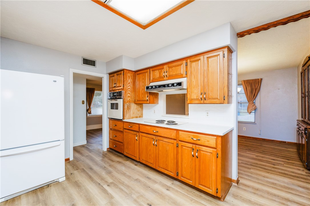 103 Park Place Portland, TX 78374 - Photo 11 of 39